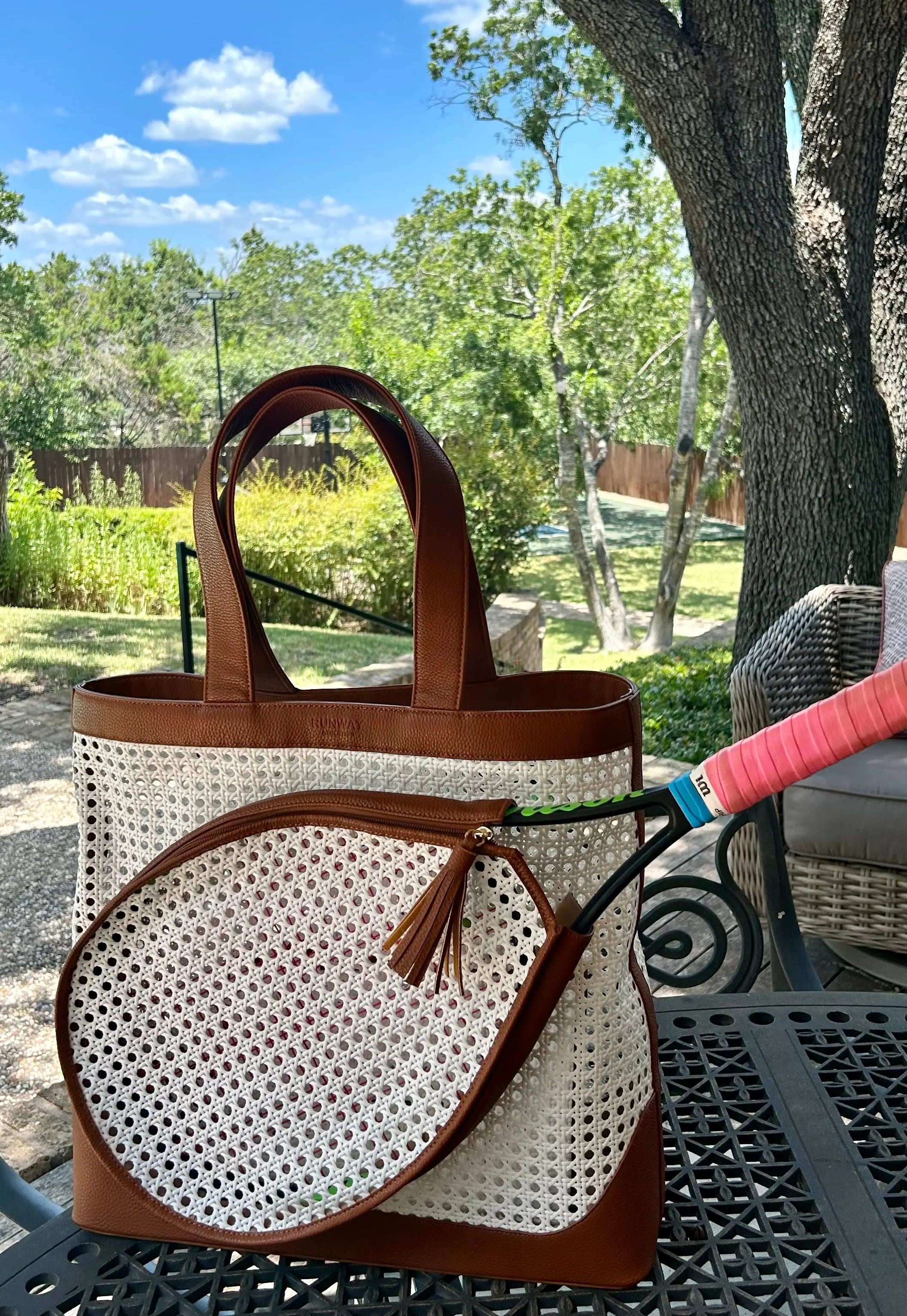 The Hampton Tote Boutique Vintage Vibe Rattan