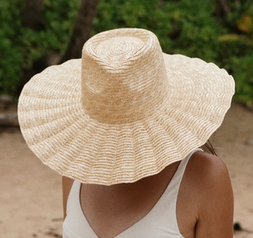 Waves Resort Hat